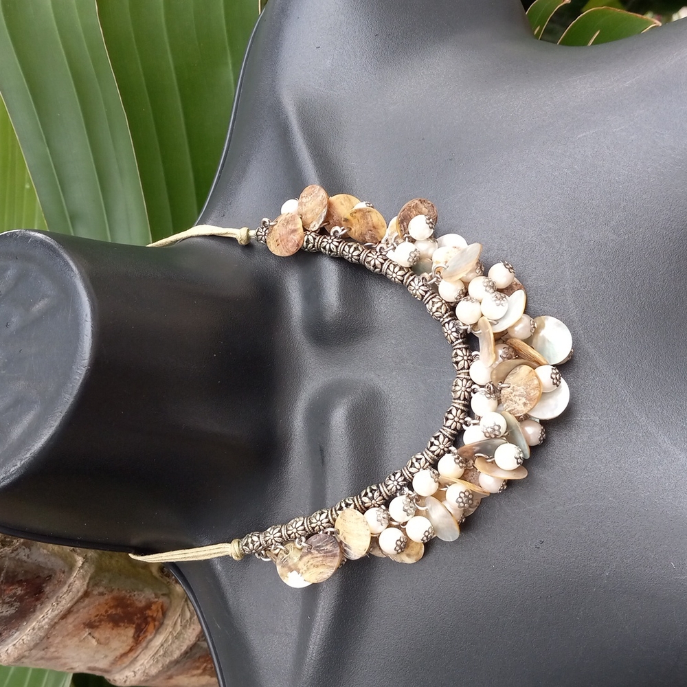 Pearl and mother of pearl shell necklace